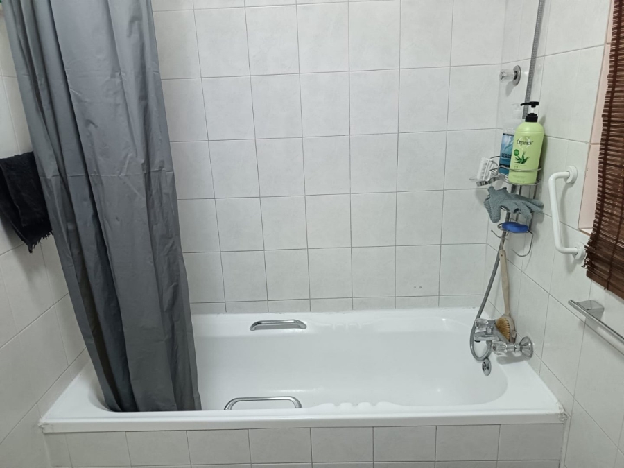 2 Bedroom Property for Sale in Albertynshof Northern Cape